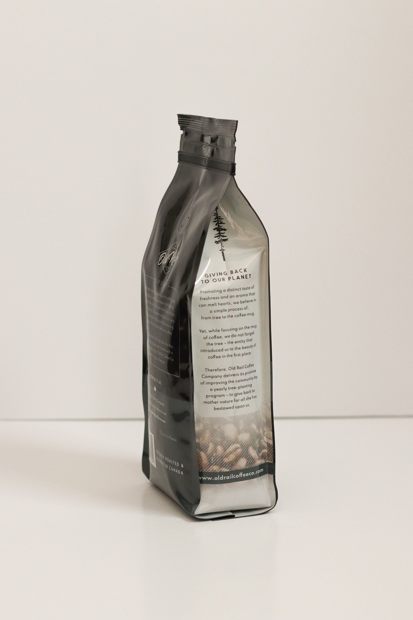Coffee Bag side, California Zephyr Old Rail Coffee, The Best Coffee To Start Your Day and a perfect match for your favorite coffee mug